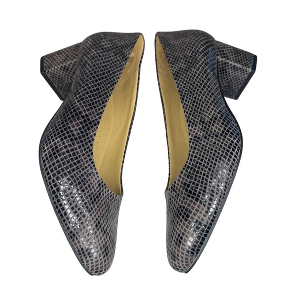 Trotters Kari Dark Gray Snake Print Block Heels Slip On Leather Pumps 7.5 W - Picture 8 of 14